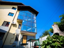 Casa Topazz - alloggio in  Nord Oltenia (02)