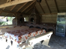 Cabana Izabela - accommodation in  Apuseni Mountains, Valea Draganului (02)