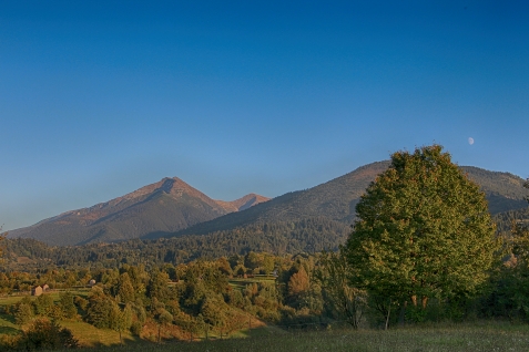 Maramures  Landscape - cazare Tara Maramuresului (Activitati si imprejurimi)