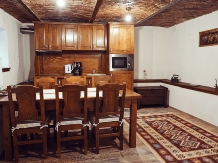 Cozy Apartment - cazare Depresiunea Brasovului (06)