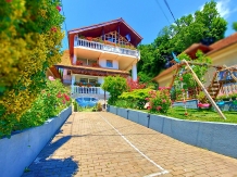 Casa Giulia - accommodation in  Olt Valley (01)