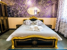 Liberty Rooms - accommodation in  Fagaras and nearby (03)