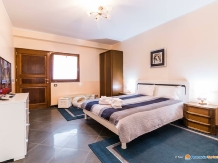 Liberty Rooms - accommodation in  Fagaras and nearby (25)