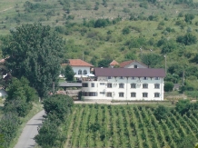 Casa Colinelor - cazare Muntenia (04)