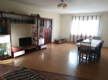 Casa Iulia - accommodation in  Olt Valley (27)