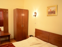 Pensiunea Valea Ursului - accommodation in  Muntenia (12)