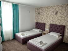 Pensiunea Beny - accommodation in  North Oltenia (09)