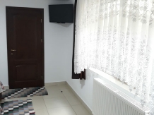 Pensiunea Casa Iulia - accommodation in  Sibiu Surroundings, Motilor Country, Transalpina (08)