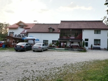 Casa Broscuta - alloggio in  Valea Oltului, Horezu (16)