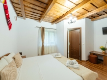 Pensiunea Ioana - accommodation in  Apuseni Mountains (22)