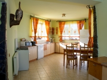 Pensiunea In Deal la Lupi - accommodation in  Rucar - Bran, Moeciu (31)