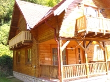 Wood House - accommodation in  Slanic Moldova (03)