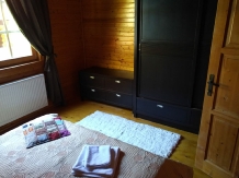 Wood House - accommodation in  Slanic Moldova (21)