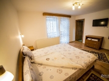 Pensiunea Liliana Cheile Dâmbovicioarei - accommodation in  Piatra Craiului (31)