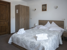 Pensiunea Andaluz - accommodation in  Gura Humorului, Bucovina (41)