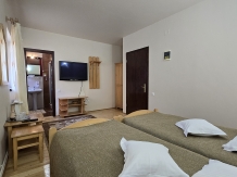 Pensiunea Roua - accommodation in  Rucar - Bran, Moeciu, Bran (11)