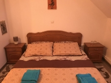 Casa cu Pitici - accommodation in  Gura Humorului, Bucovina (38)