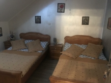 Casa cu Pitici - accommodation in  Gura Humorului, Bucovina (41)
