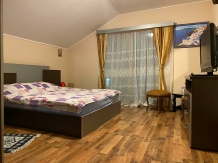 Casa  Codruta - alloggio in  Vallata di Brasov, Rasnov (15)