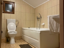 Casa  Codruta - accommodation in  Brasov Depression, Rasnov (18)