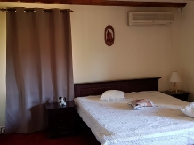 Cabana Soveja - accommodation in  Moldova (20)