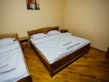 Casa Cristal - accommodation in  North Oltenia (12)
