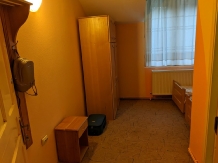 Pensiunea Petrescu - accommodation in  Muntenia (11)