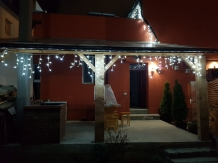 Casa Adita - cazare Depresiunea Brasovului (01)