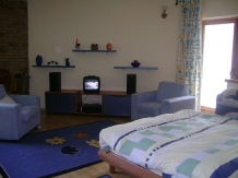 Casa de vacanta Ioana - accommodation in  Prahova Valley (08)