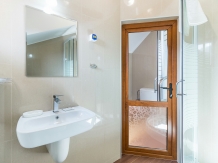 Pensiunea Ceaunul Haiducului - accommodation in  Rucar - Bran, Moeciu, Bran (14)