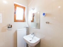 Pensiunea Ceaunul Haiducului - accommodation in  Rucar - Bran, Moeciu, Bran (17)