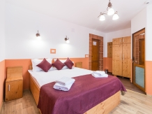 Pensiunea Ceaunul Haiducului - accommodation in  Rucar - Bran, Moeciu, Bran (18)