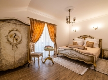 Boutique Vila - accommodation in  Brasov Depression, Rasnov (38)