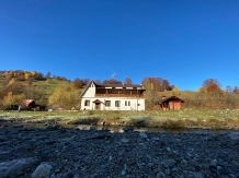 Casa Iaroslave - accommodation in  North Oltenia (16)