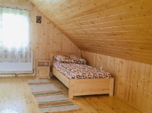 Cabanuta Stefan - accommodation in  Apuseni Mountains, Motilor Country, Arieseni (08)