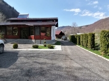La Pastravarie "Casa Iov" - alloggio in  Muntenia (02)