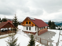 Pensiunea Roua Apuseni Belis - accommodation in  Apuseni Mountains, Belis (04)