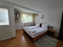 Pensiunea Zori de Zi - accommodation in  Danube Delta (24)