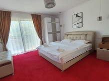 Casa Vladimir - accommodation in  Rucar - Bran, Moeciu (15)