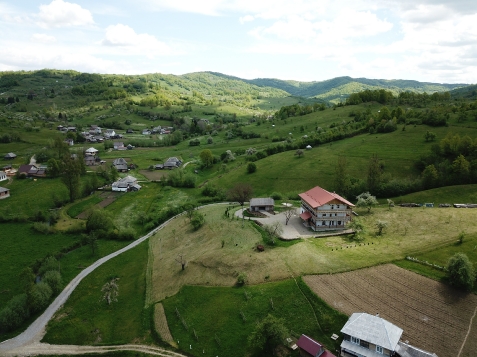 Pensiunea Plai Strabun - alloggio in  Tara Maramuresului (Attivit&agrave; e i dintorni)