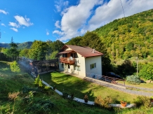Rural accommodation at  Valea Ierii Home