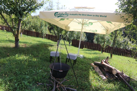 Pensiunea Emelys - cazare Moldova (Activitati si imprejurimi) Pensiunea Emelys - cazare Moldova (Activitati si imprejurimi)