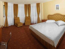 Pensiunea Floare De Colt - accommodation in  Fagaras and nearby, Muscelului Country (07)