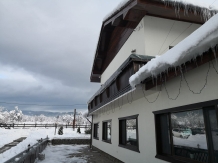 Complex Transalpina - cazare Oltenia (32)