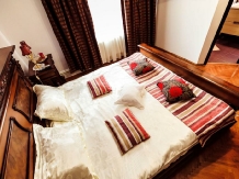 Pensiunea Iris - accommodation in  North Oltenia (14)