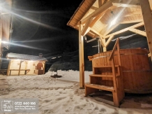 Barlogul Ursului - accommodation in  Fagaras and nearby, Transfagarasan (07)