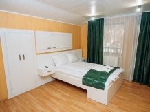 Royal Rucar Villa - accommodation in  Rucar - Bran (18)