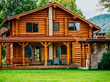 Lucca Chalet - accommodation in  Apuseni Mountains, Valea Draganului (01)