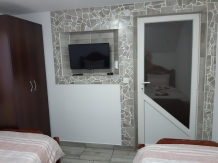 Pensiunea La Ovidiu - accommodation in  Gura Humorului, Voronet, Bucovina (26)