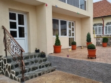Resedinta Nitoiu - accommodation in  Muscelului Country (04)